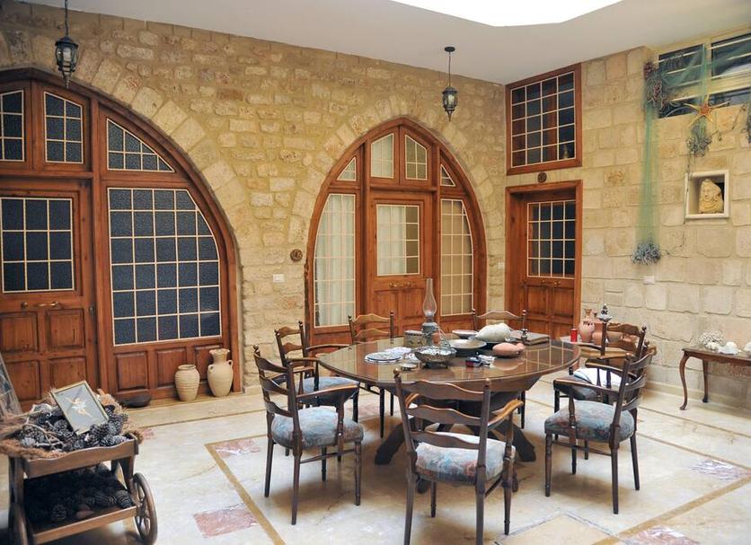 Dining room Photo