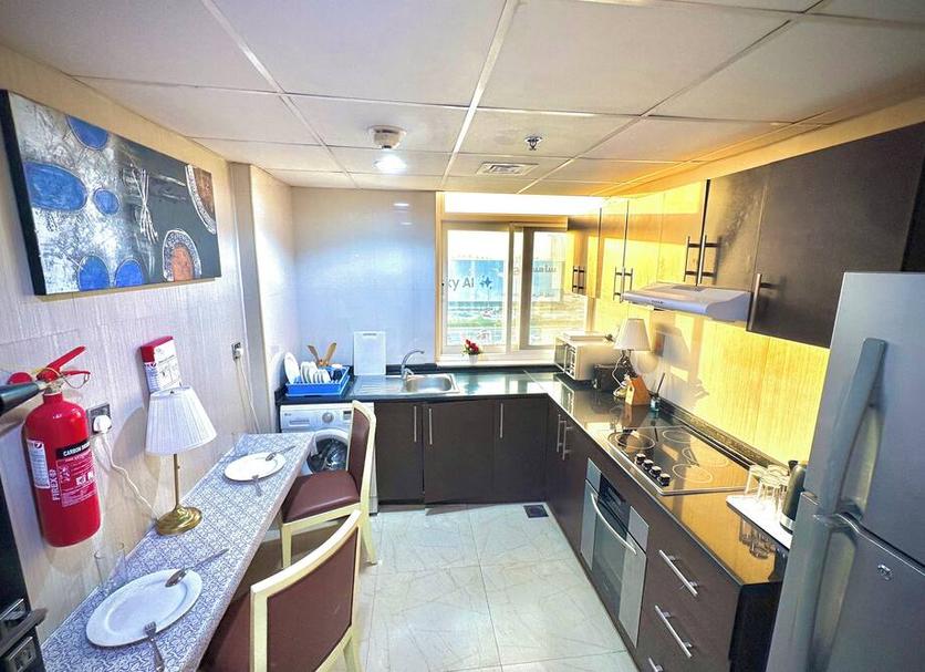Kitchen Photo