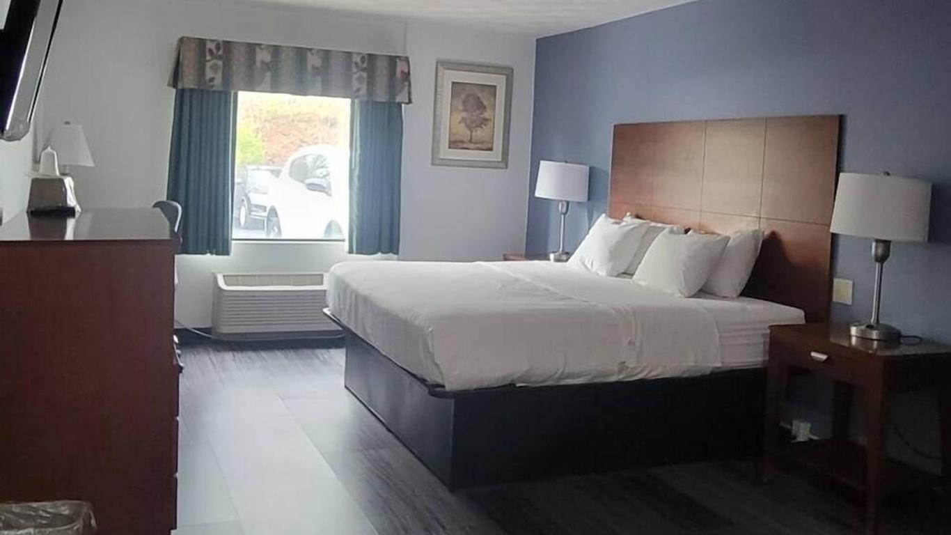 Royal Inn & Suites