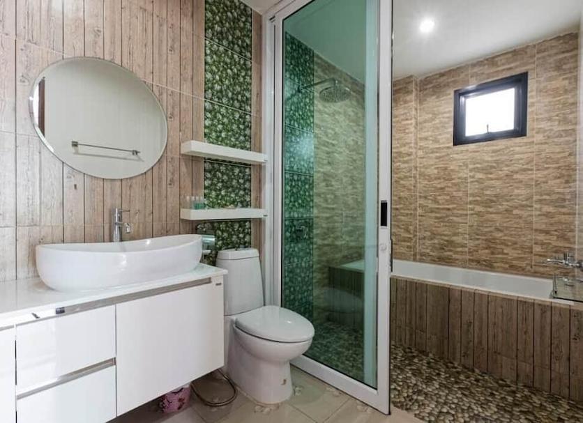 Bathroom Photo