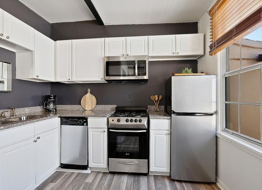 Kitchen Photo