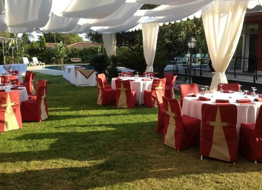 Banquet hall Photo