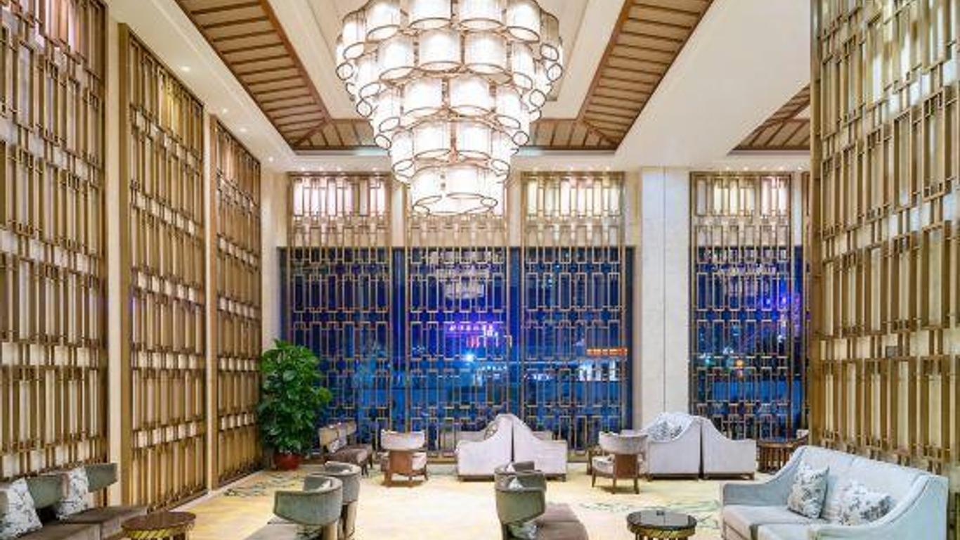 Jlw LX International Hotel