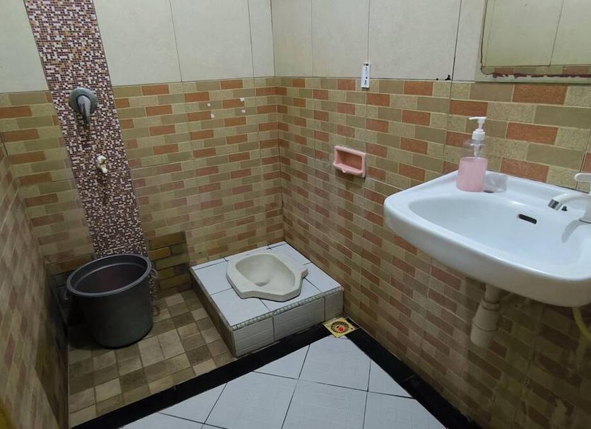 Bathroom Photo