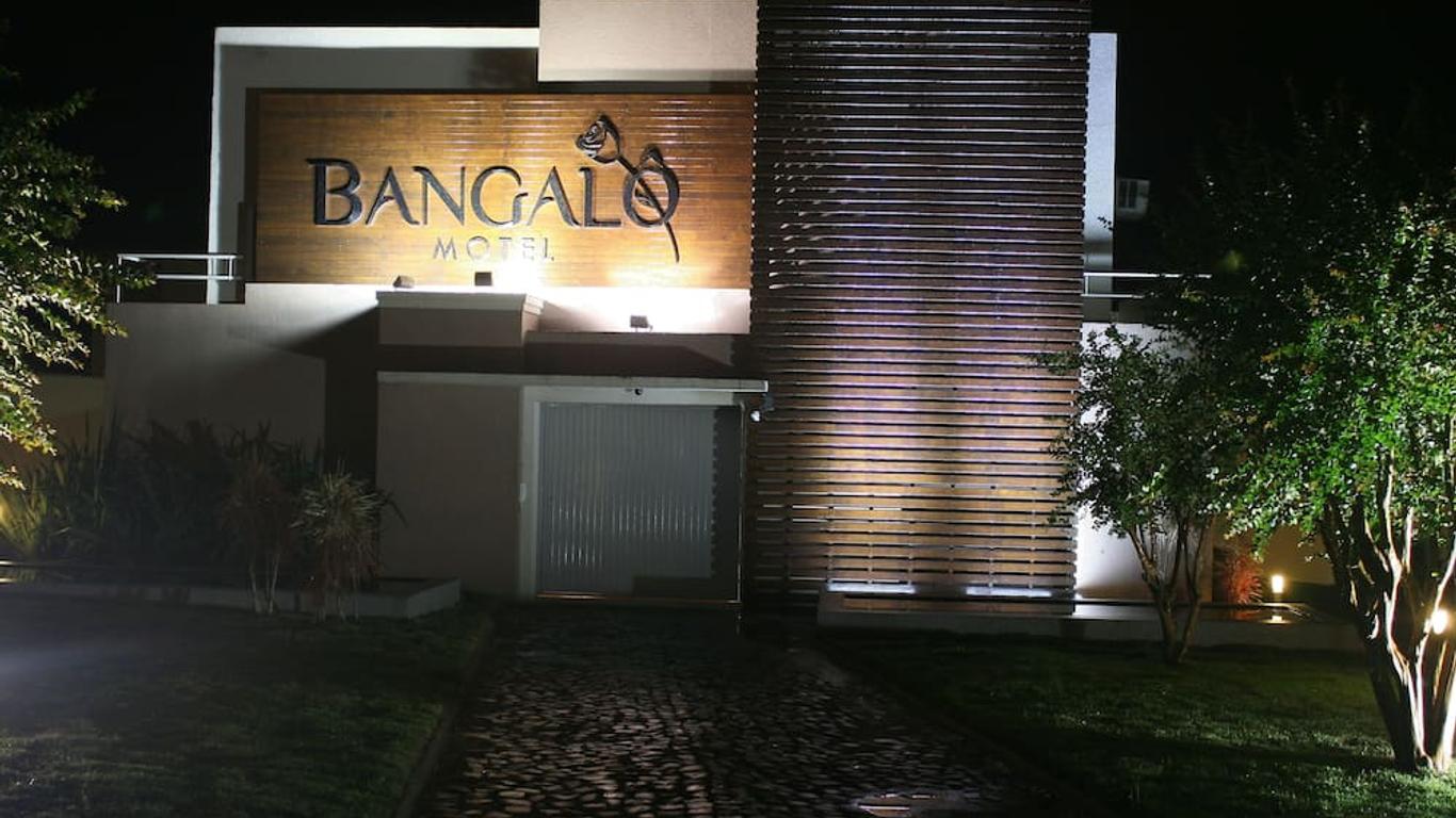 Bangalô Motel
