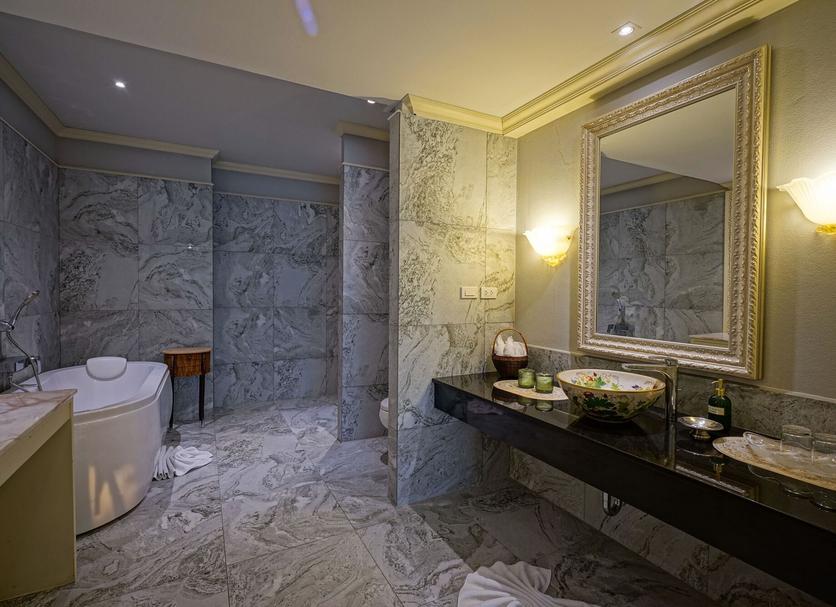 Bathroom Photo