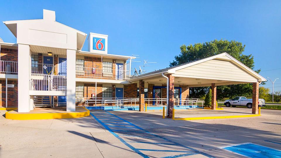 Motel 6 Lawton Ok from 53. Lawton Hotel Deals & Reviews KAYAK