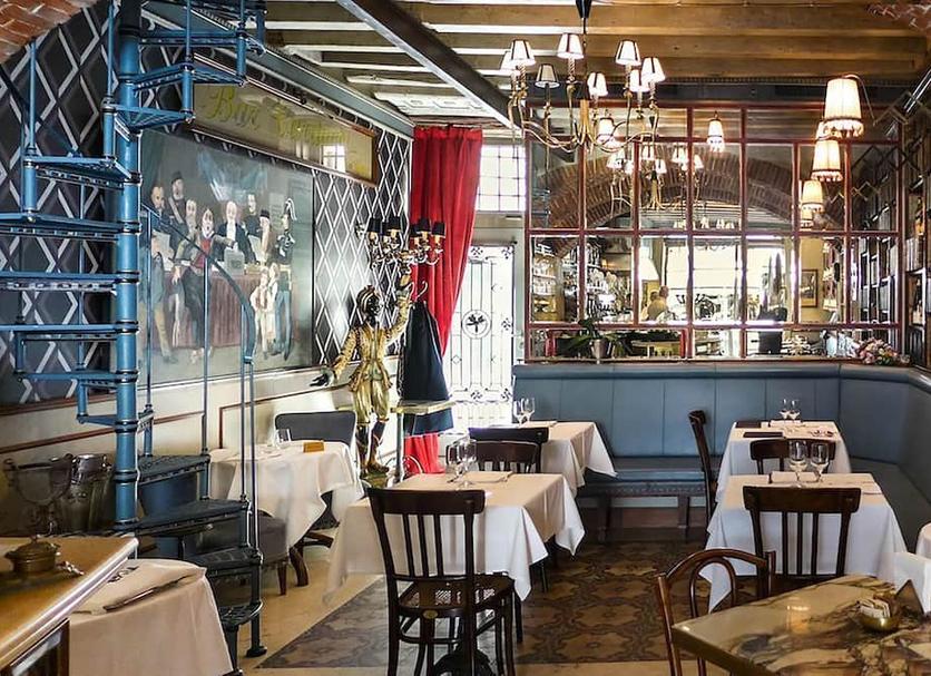 Restaurant Photo