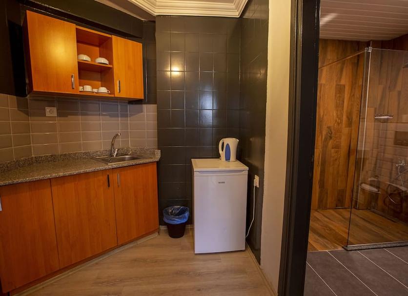 Kitchen Photo