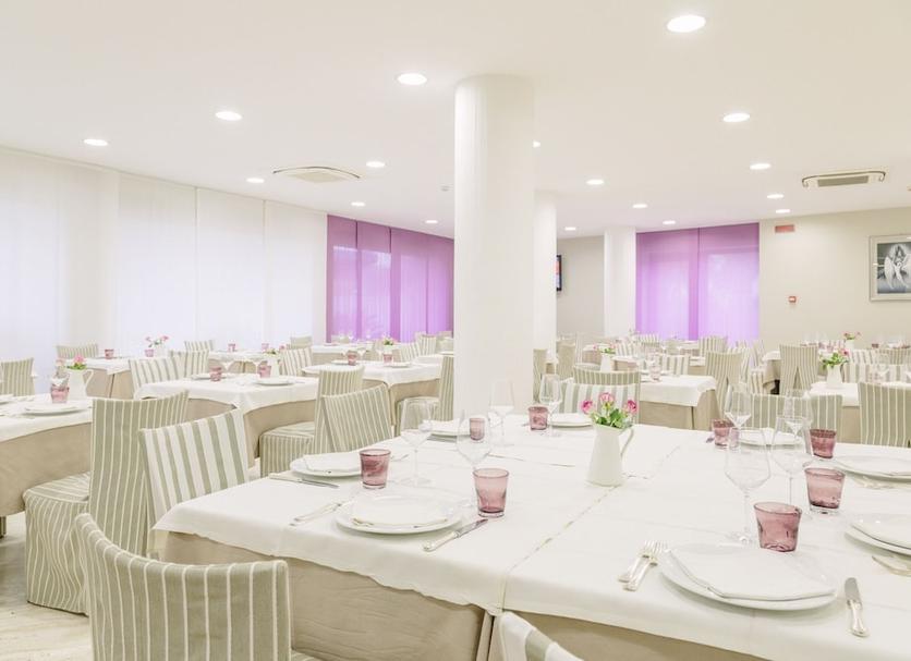 Banquet hall Photo