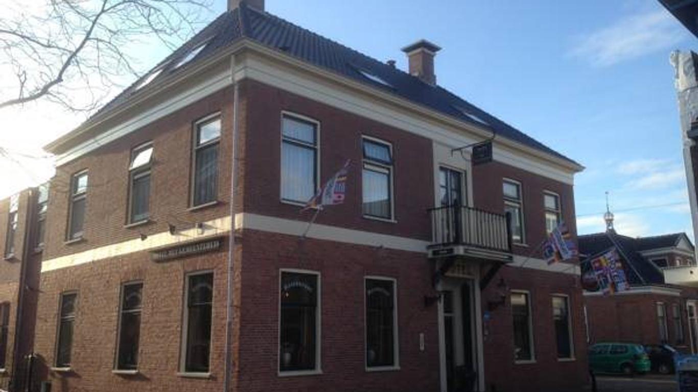 Hotel het Gemeentehuis Uithuizen
