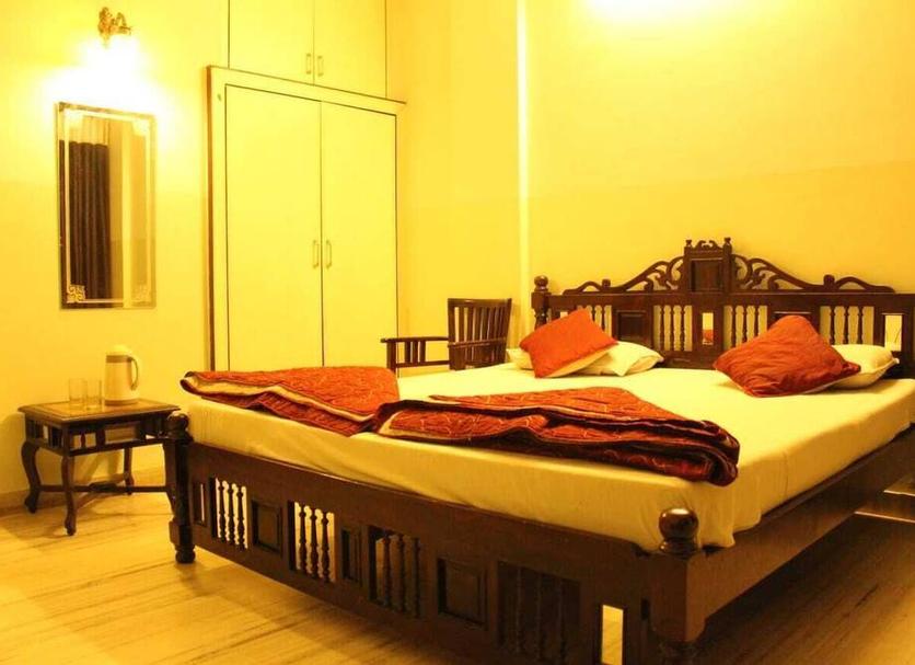 Bedroom Photo