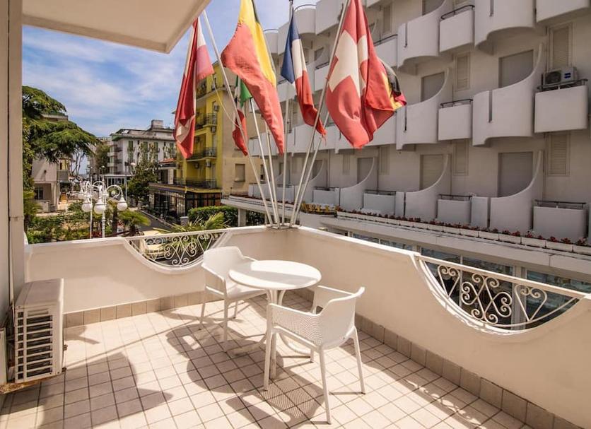 Balcony Photo