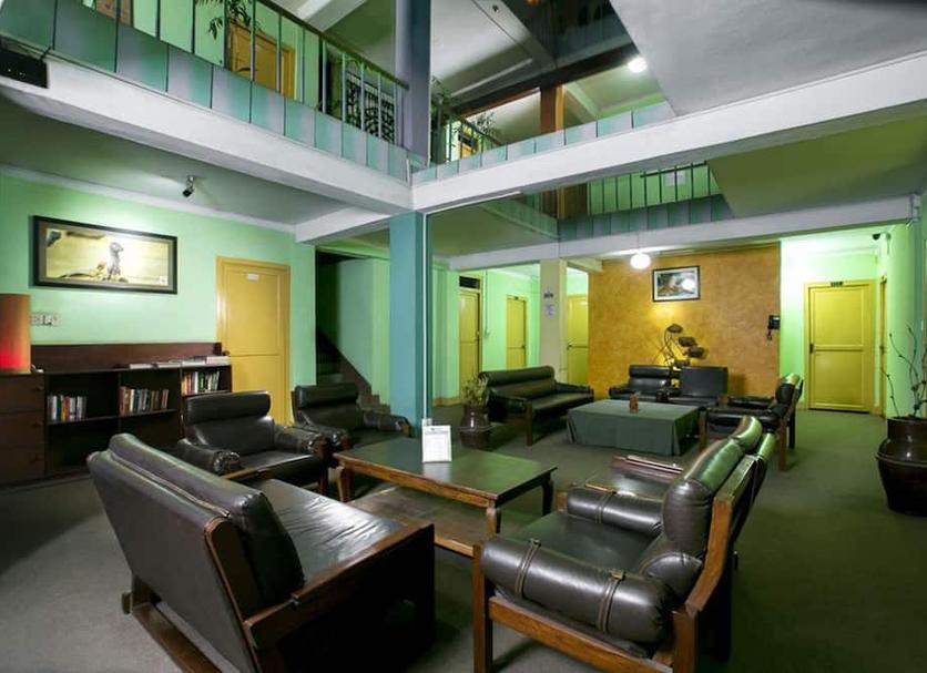 Lounge Photo