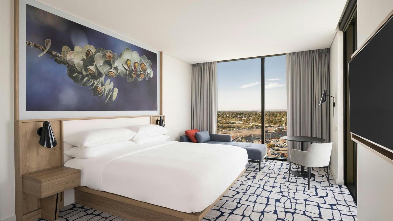 Courtyard by Marriott Perth, Murdoch