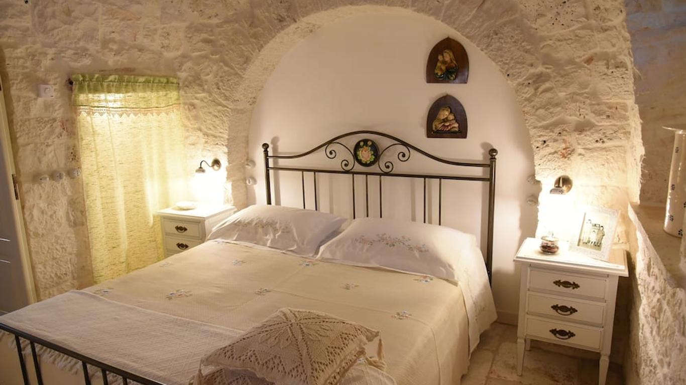 Trulli Occhi Di Pietra