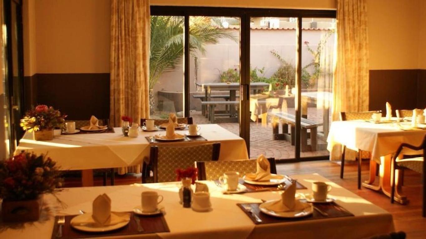 De Vagebond Hotel-Pension