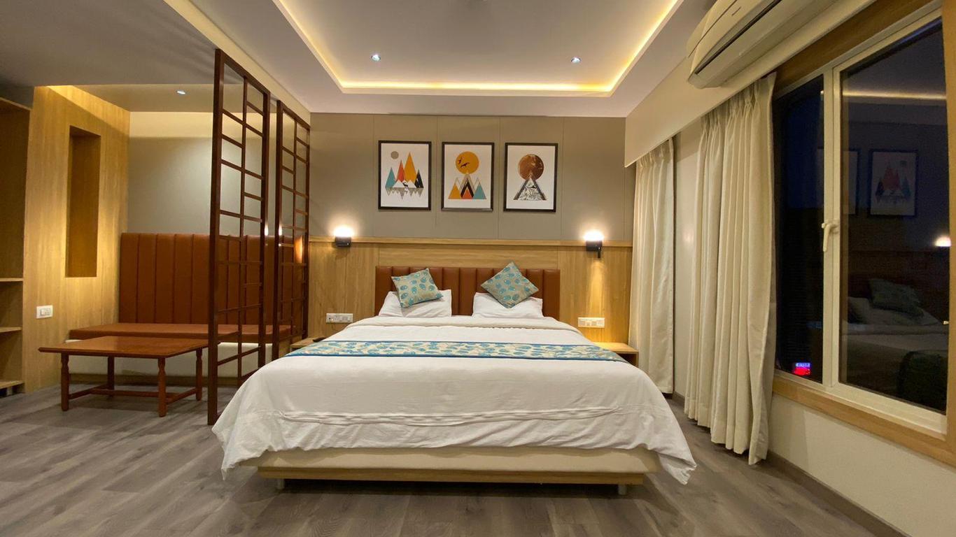 Hotel Apex International