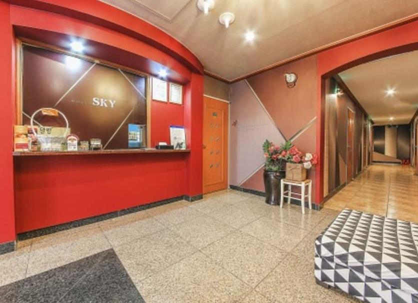 Front desk Photo