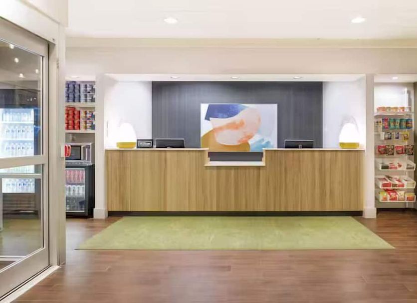 Front desk Photo