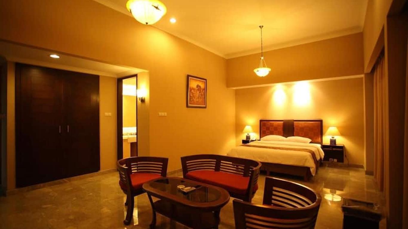 New Hotel Couple In Karachi