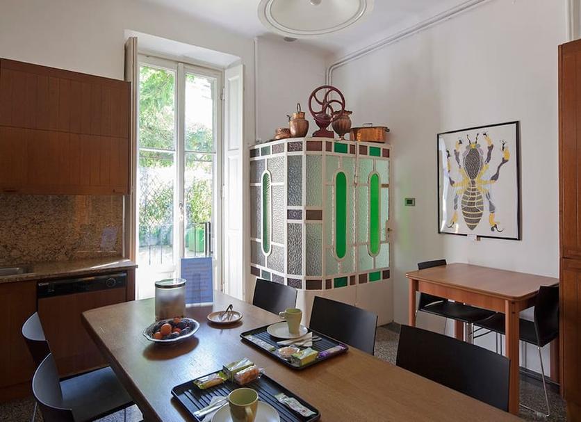 Dining room Photo