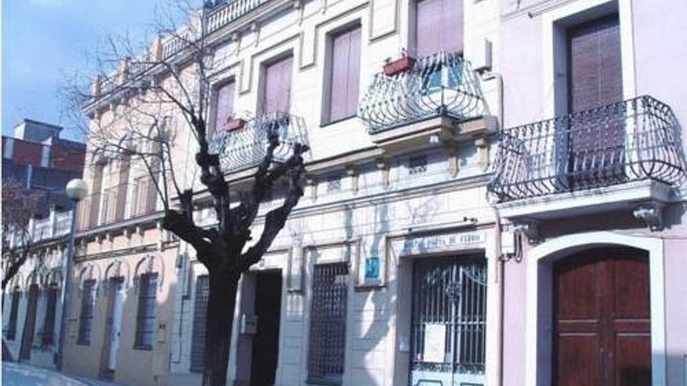 Hostal Porta de Ferro