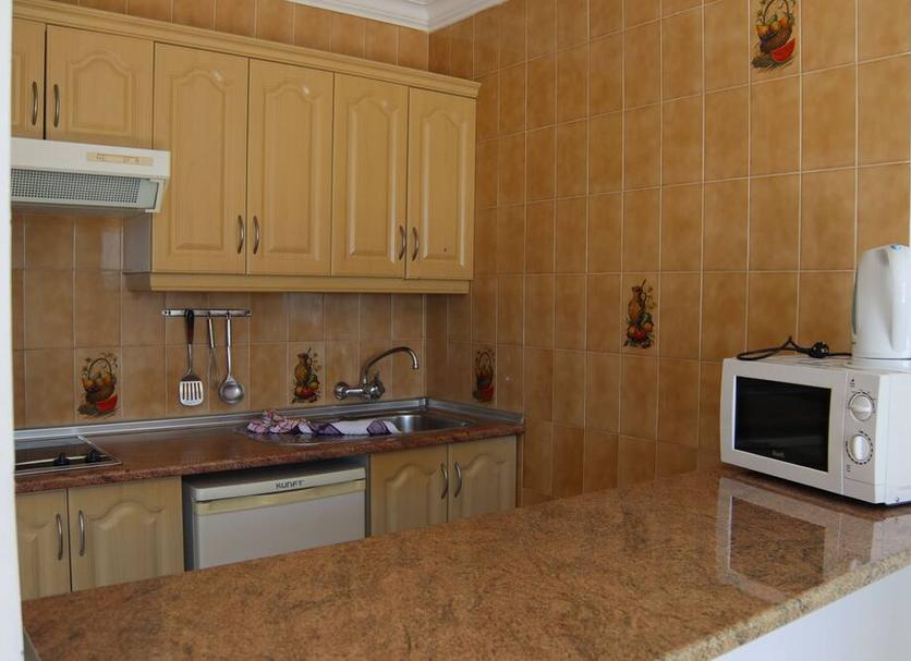 Kitchen Photo