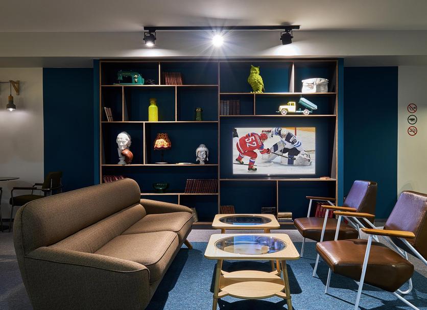 Lounge Photo