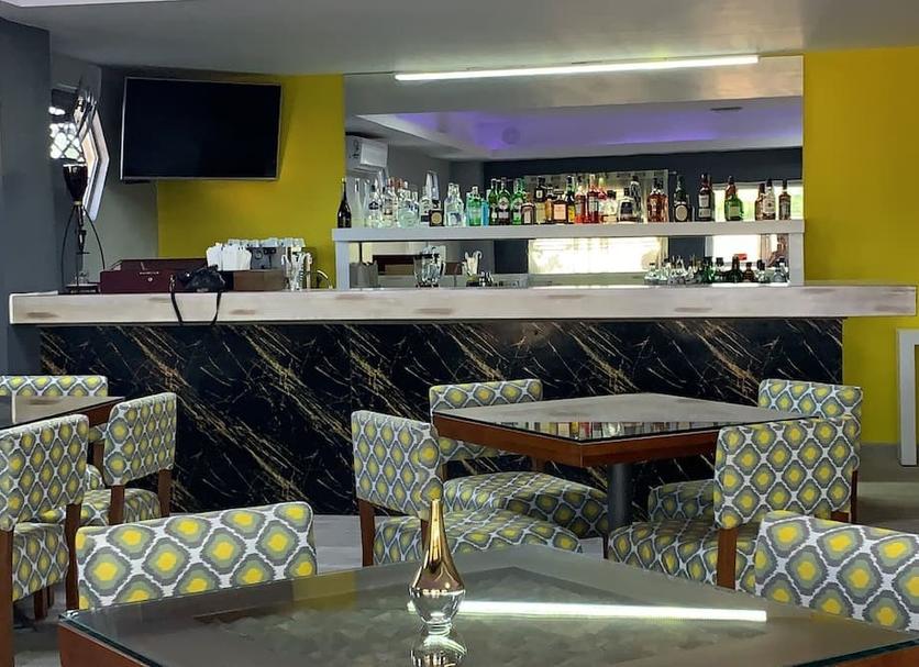 Bar Photo