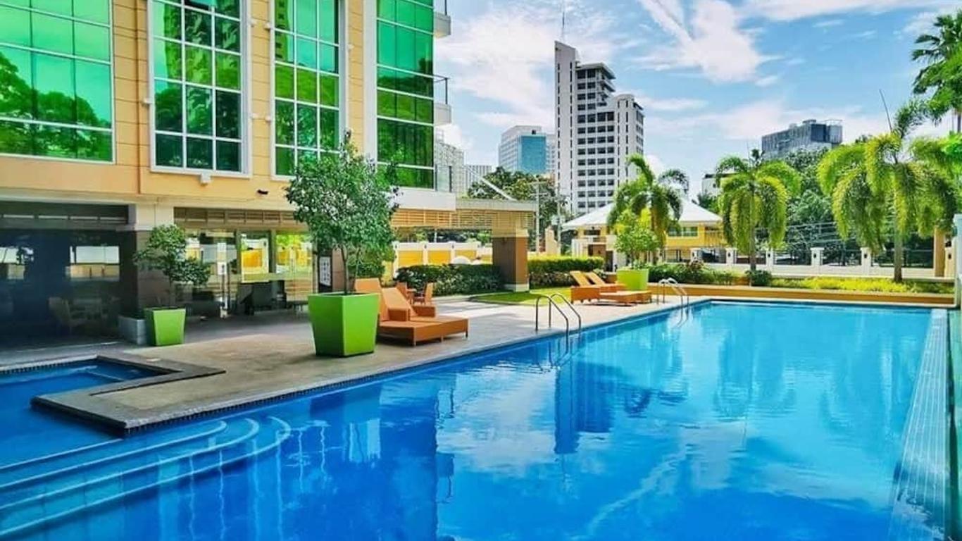 Padgett Place - Deluxe Suites