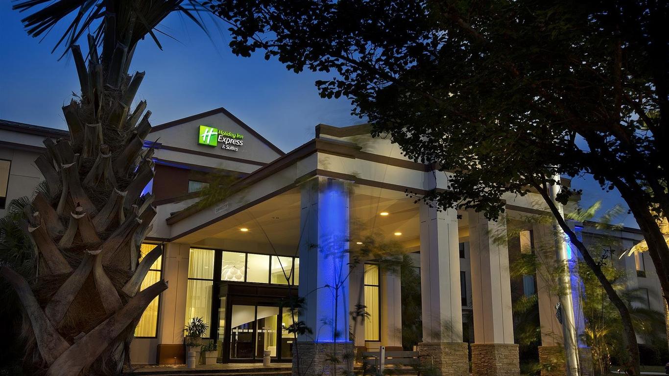 Holiday Inn Express & Suites New Orleans Airport South