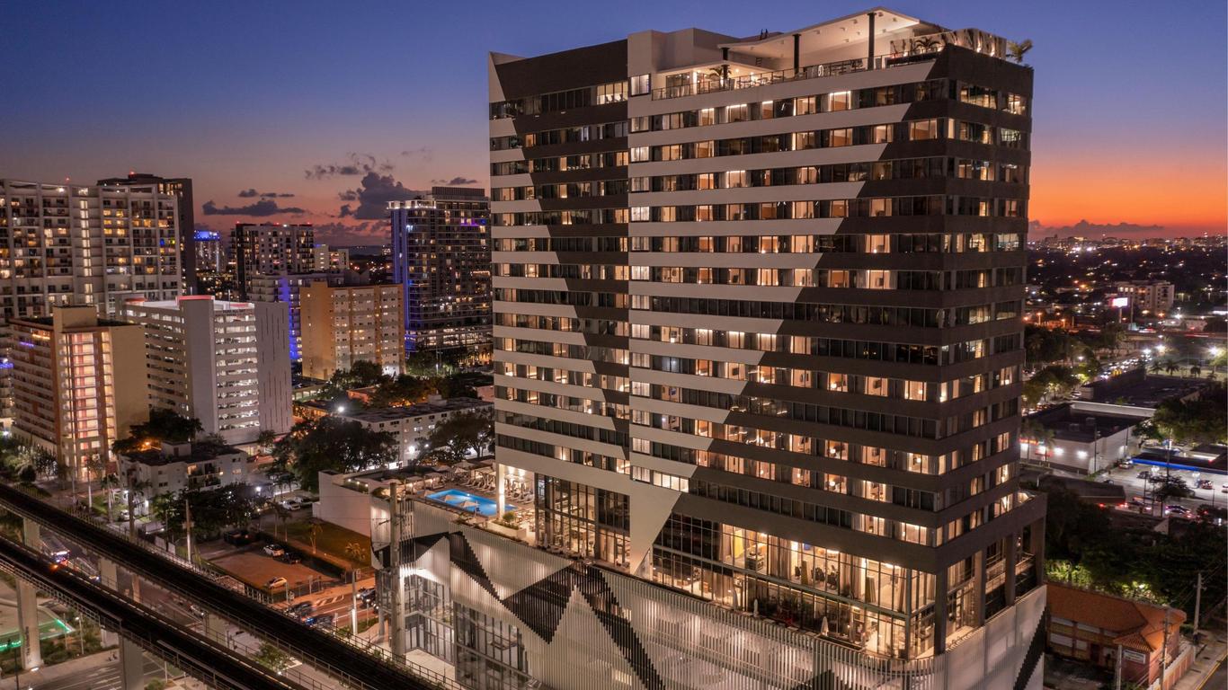 Element Miami Downtown