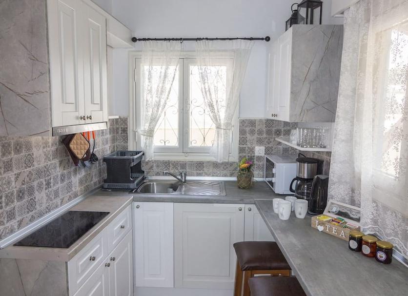 Kitchen Photo