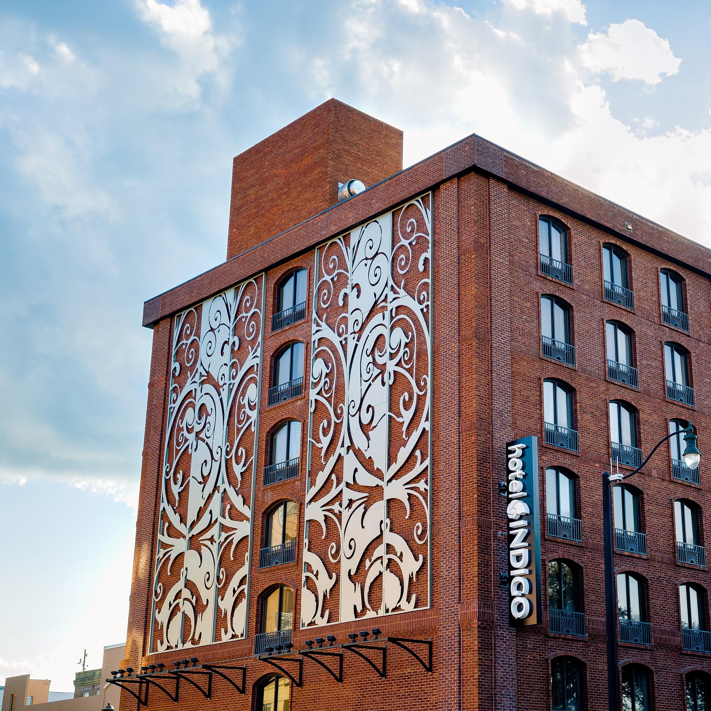 Hotel Indigo Savannah Historic District from 129. Savannah Hotel Deals