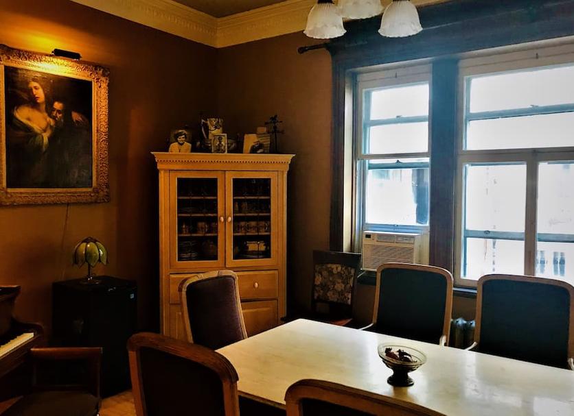 Dining room Photo