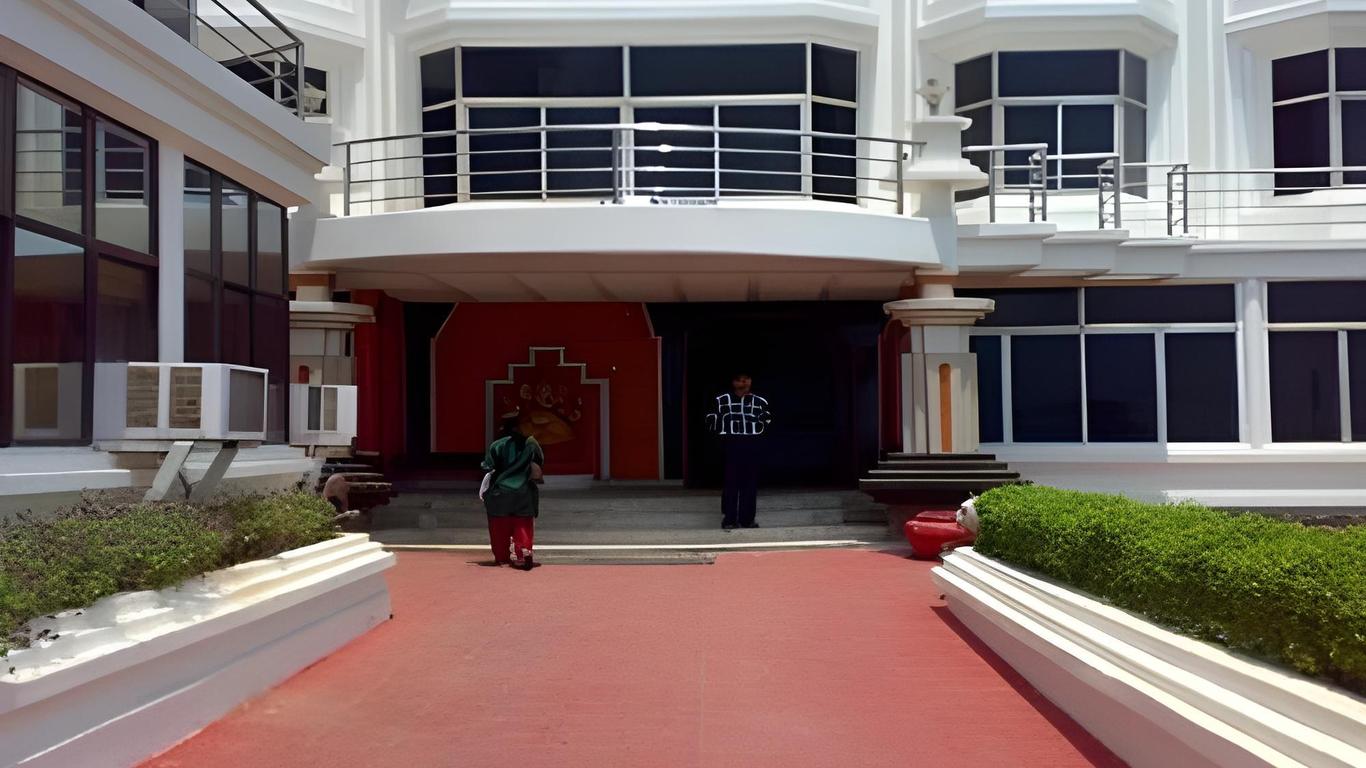 Hotel Puri Beach Resort Pvt Ltd