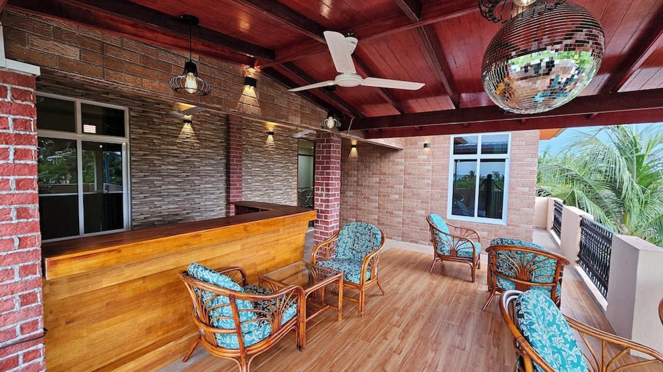 White Sand Inn
