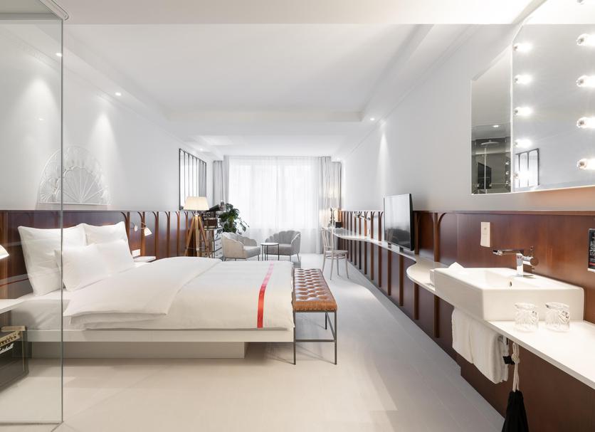 Bedroom Photo