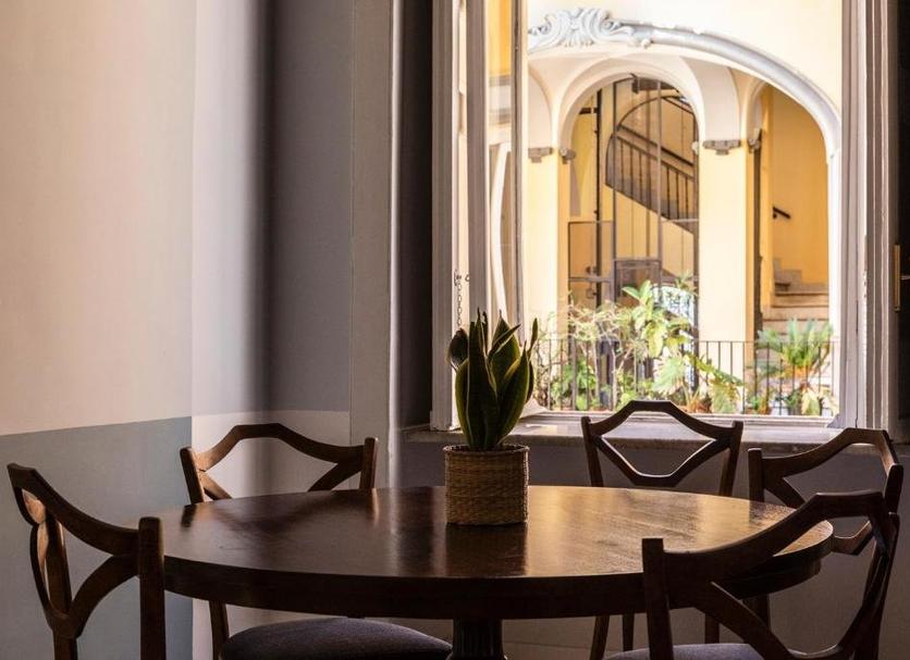 Dining room Photo