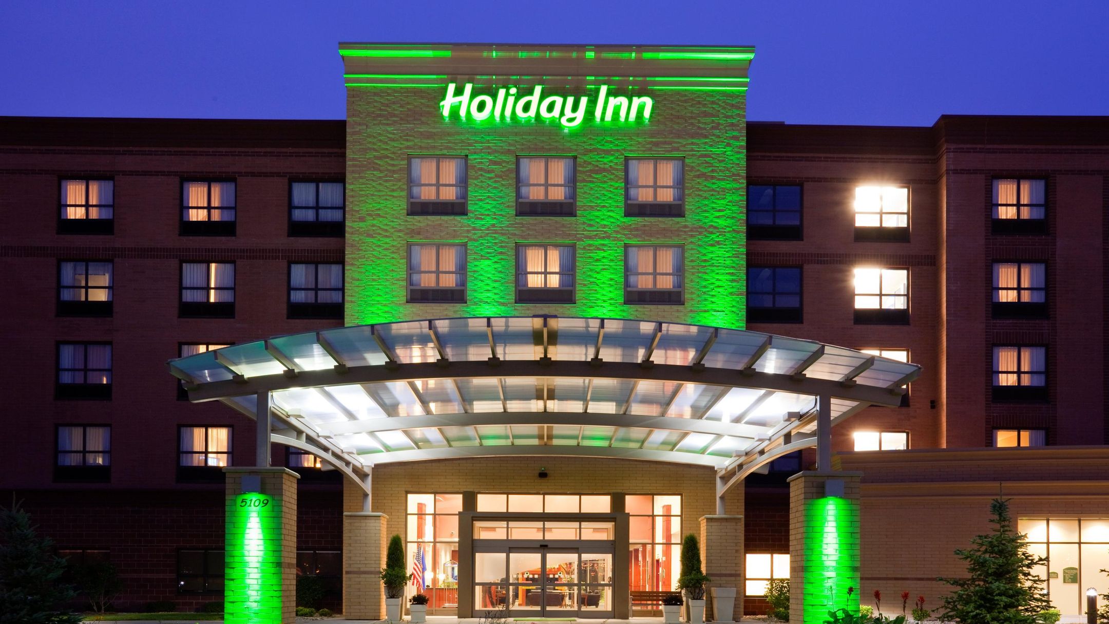 Holiday Inn Madison At The American Center from 97. Madison Hotel