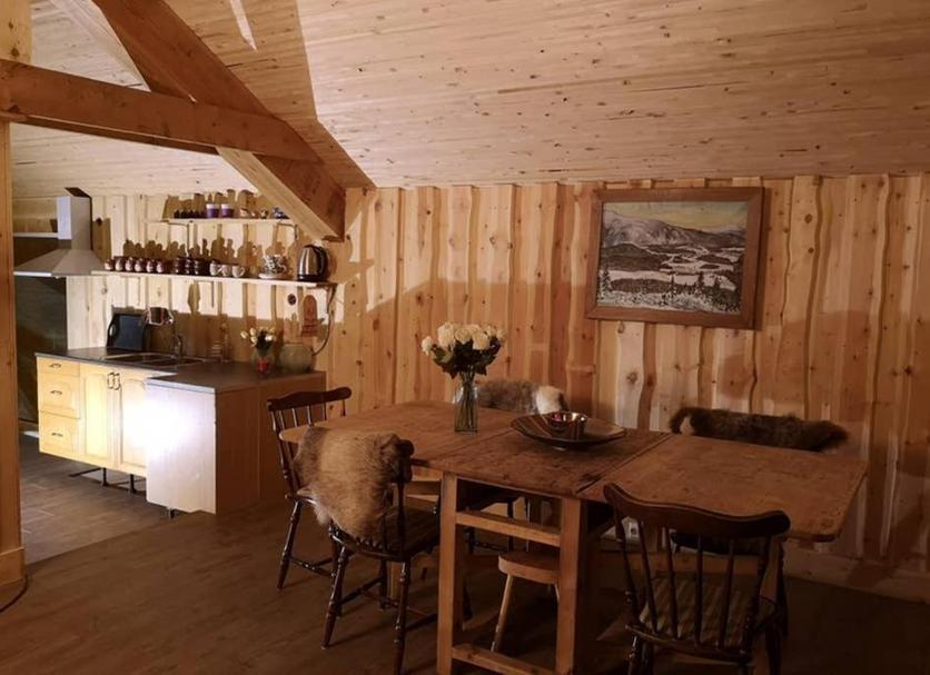Dining room Photo