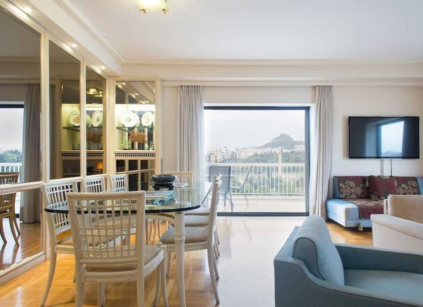 Dining room Photo