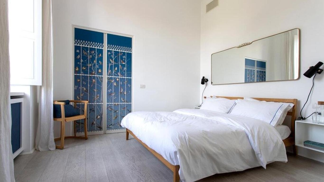Fanti Rooms