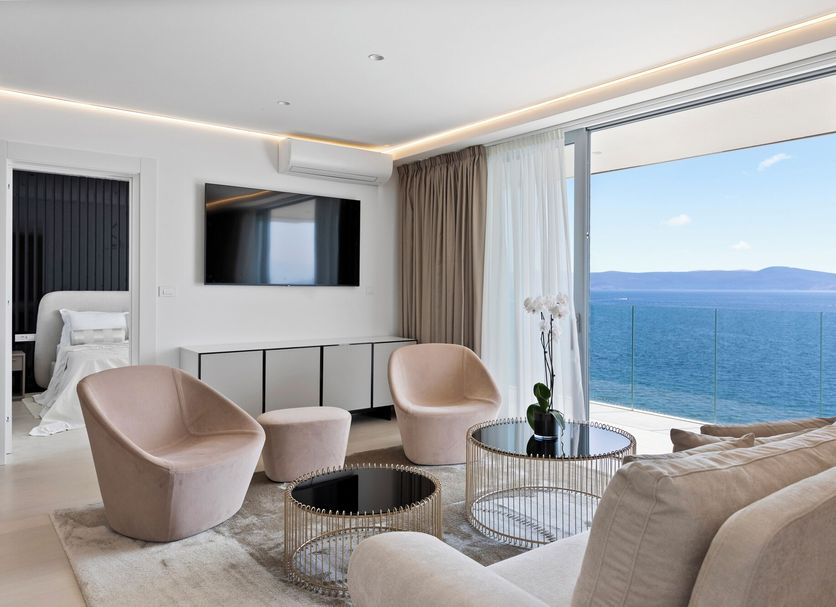 Luxury Hotel Amabilis in Selce with sea view, floor-to-ceiling windows, and lounge seating