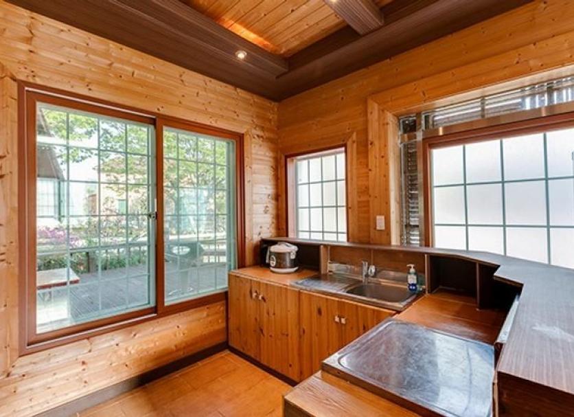 Kitchen Photo
