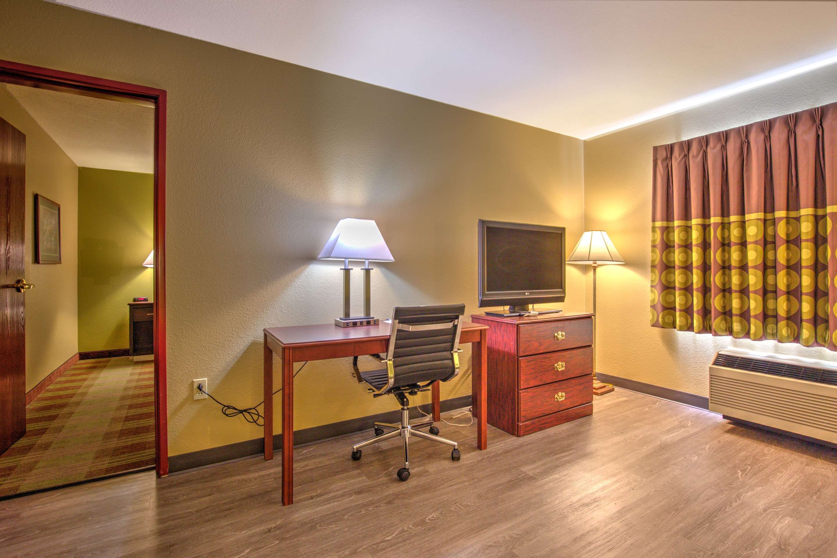 Room amenity