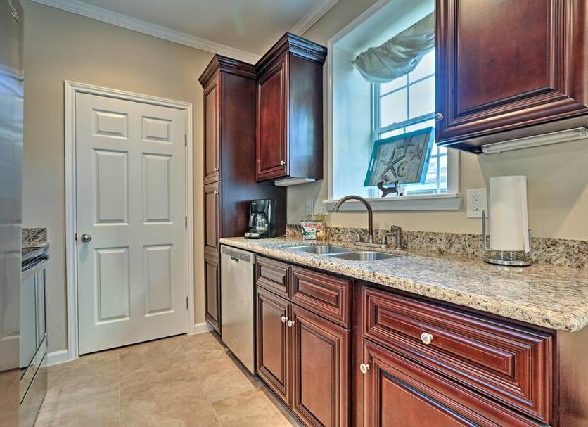 Kitchen Photo