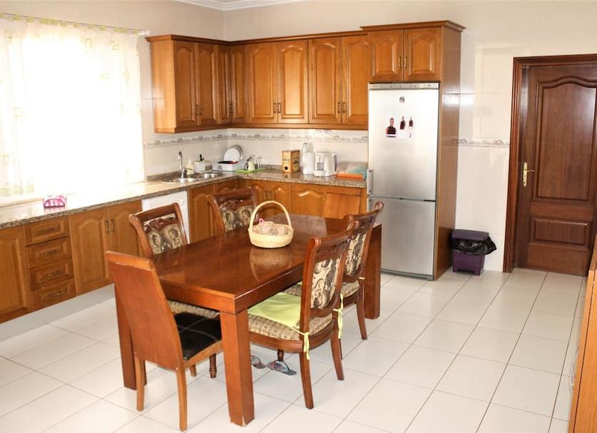 Kitchen Photo