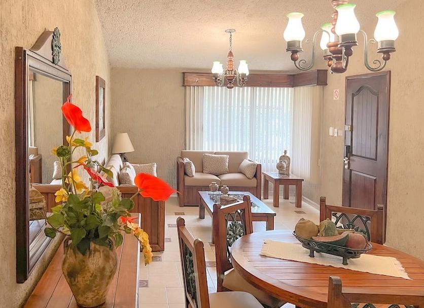 Dining room Photo